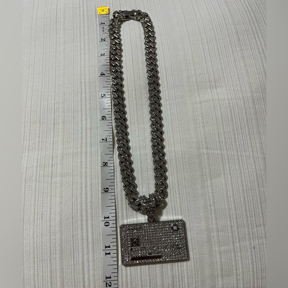 Iced Out Credit Card Pendant & Heavy Cuban Link Chain Necklace - Silver Tone - Picture 7 of 10
